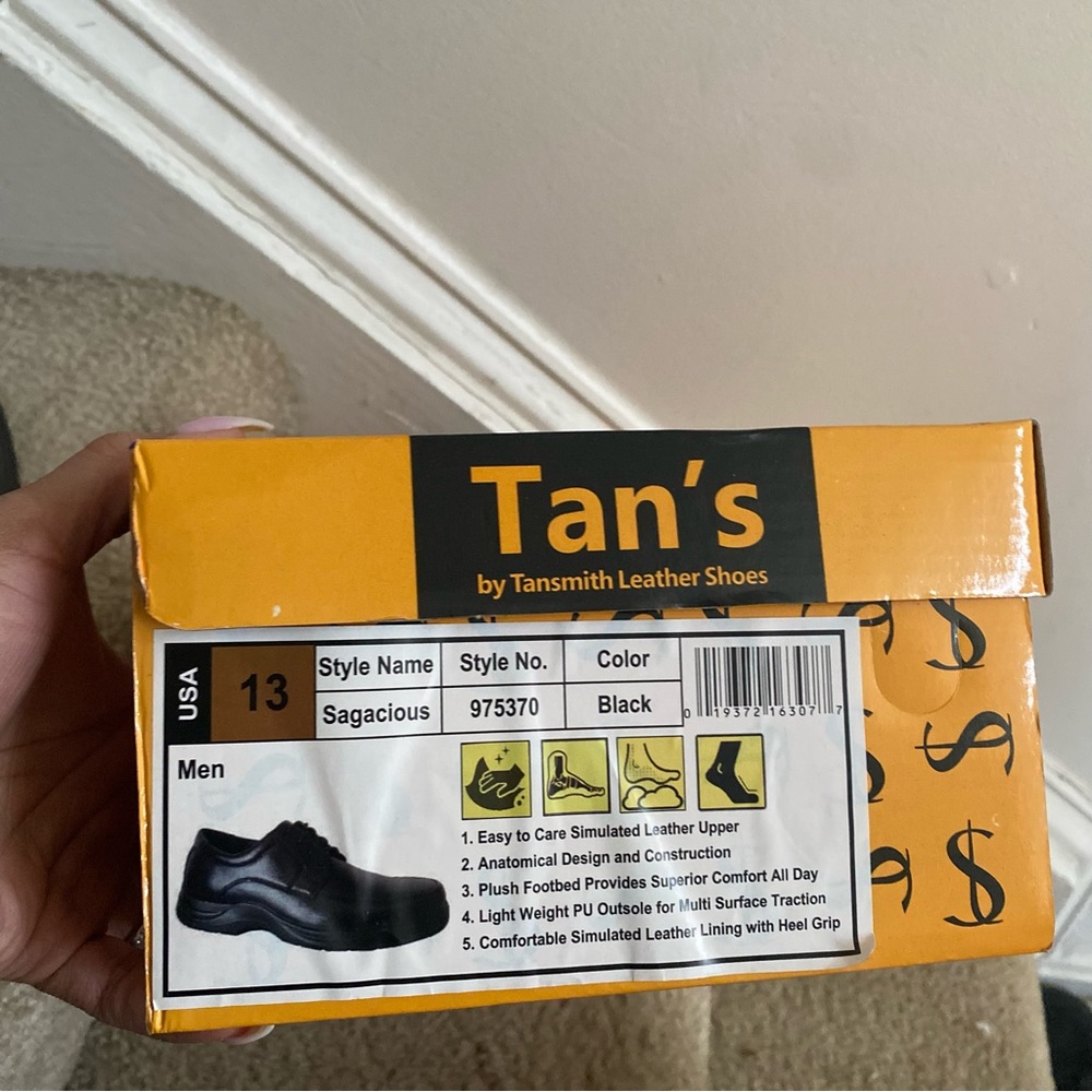 Men dress shoe black size 13